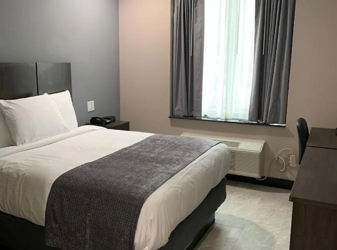 Monti Hotel